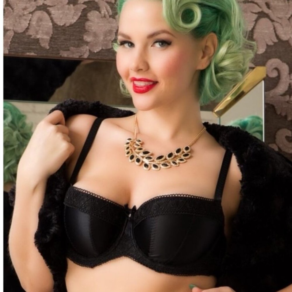 MASQUERADE Harlequin Lingerie “Rhea” Black Satin Bra 38F